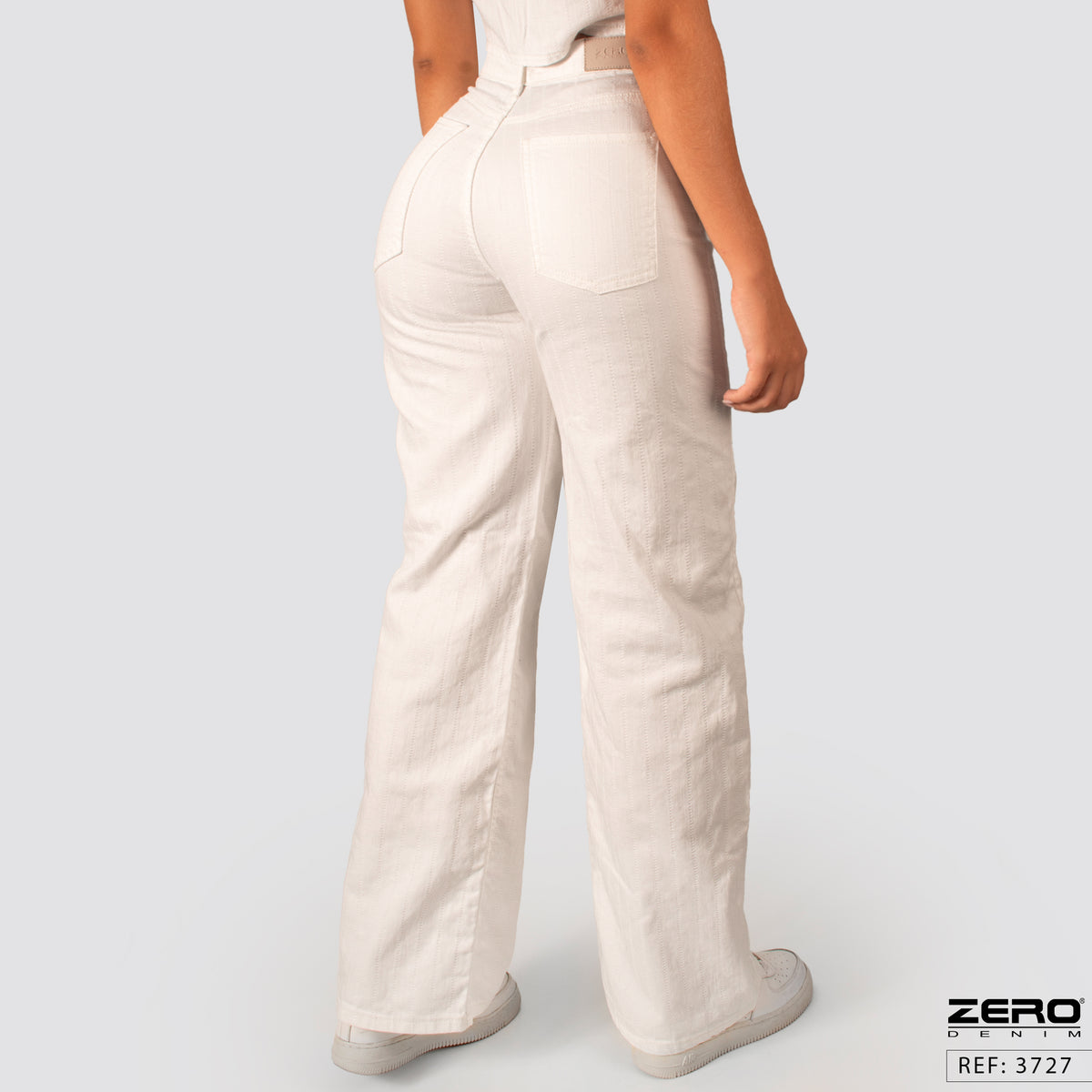Pantalon Mom Flare Tiro Alto 3727