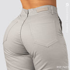 Pantalón Mom Fit Tiro Alto S7435