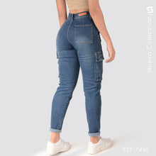 Cargar imagen en el visor de la galería, Mom Jeans Cargo Tiro Alto S7440