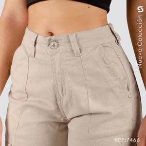 Pantalón Mom Fit Cargo Tiro Alto S7466