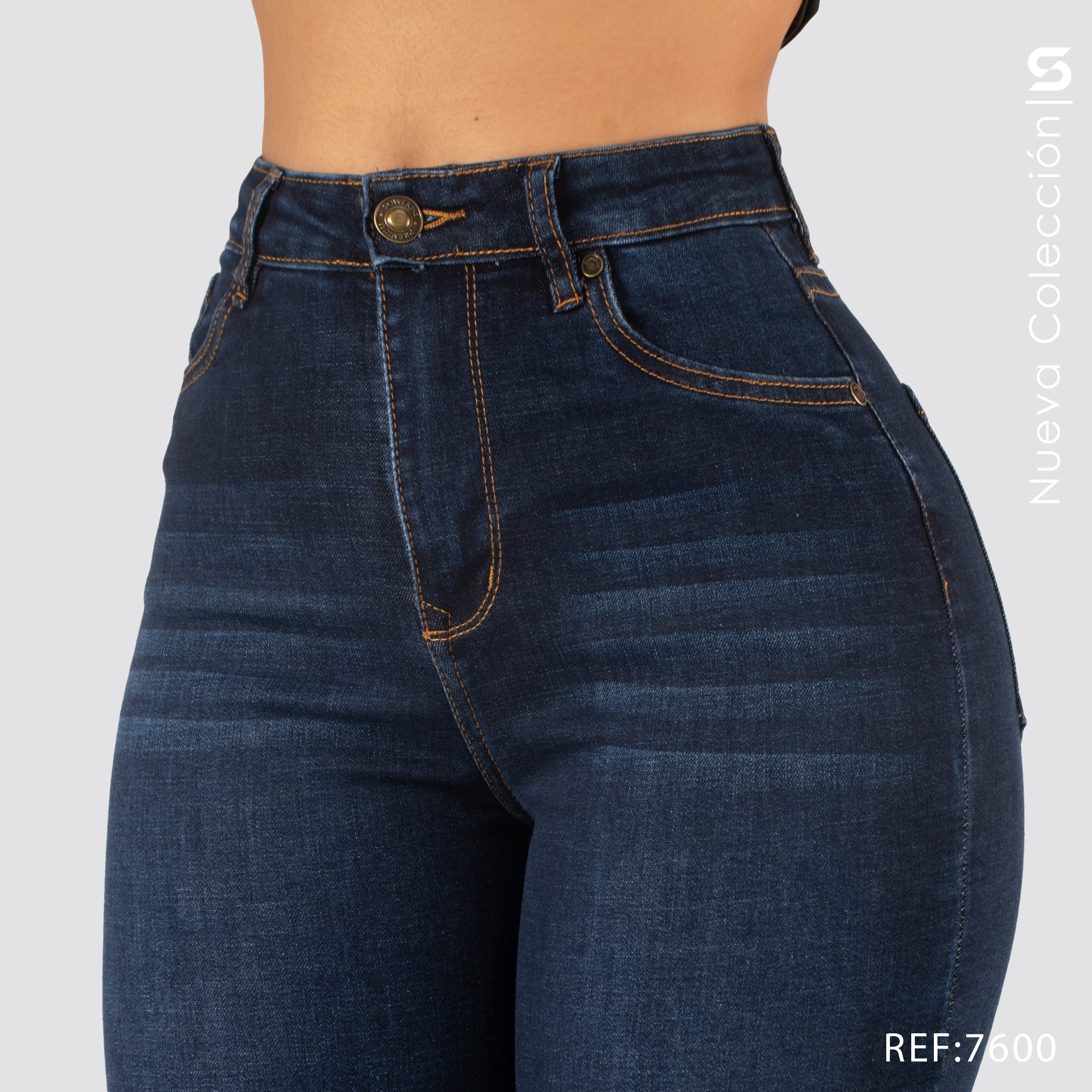 Jeans Mom Flare Tiro Alto 7600
