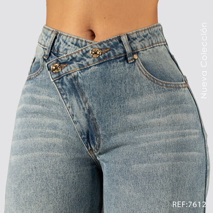 Jeans Mom Flare Rigido Tiro Alto 7612
